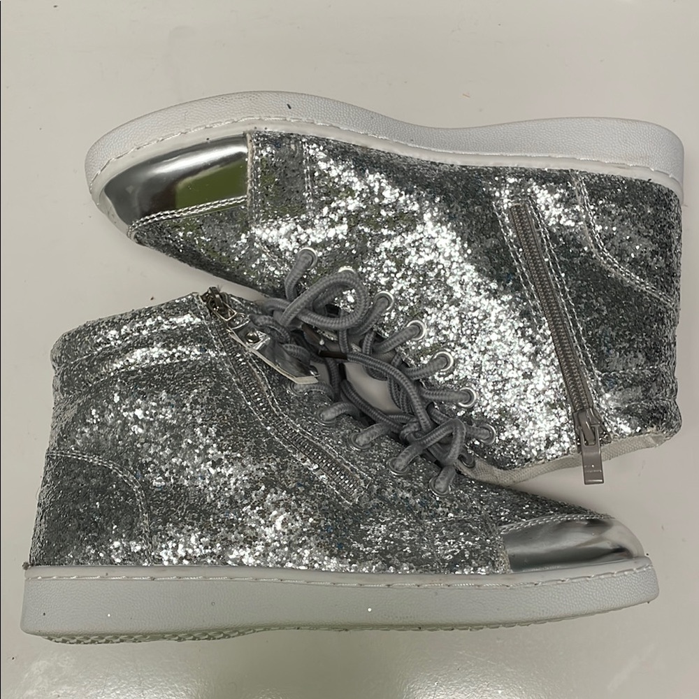 Forever 21 Silver Glitter Sneakers